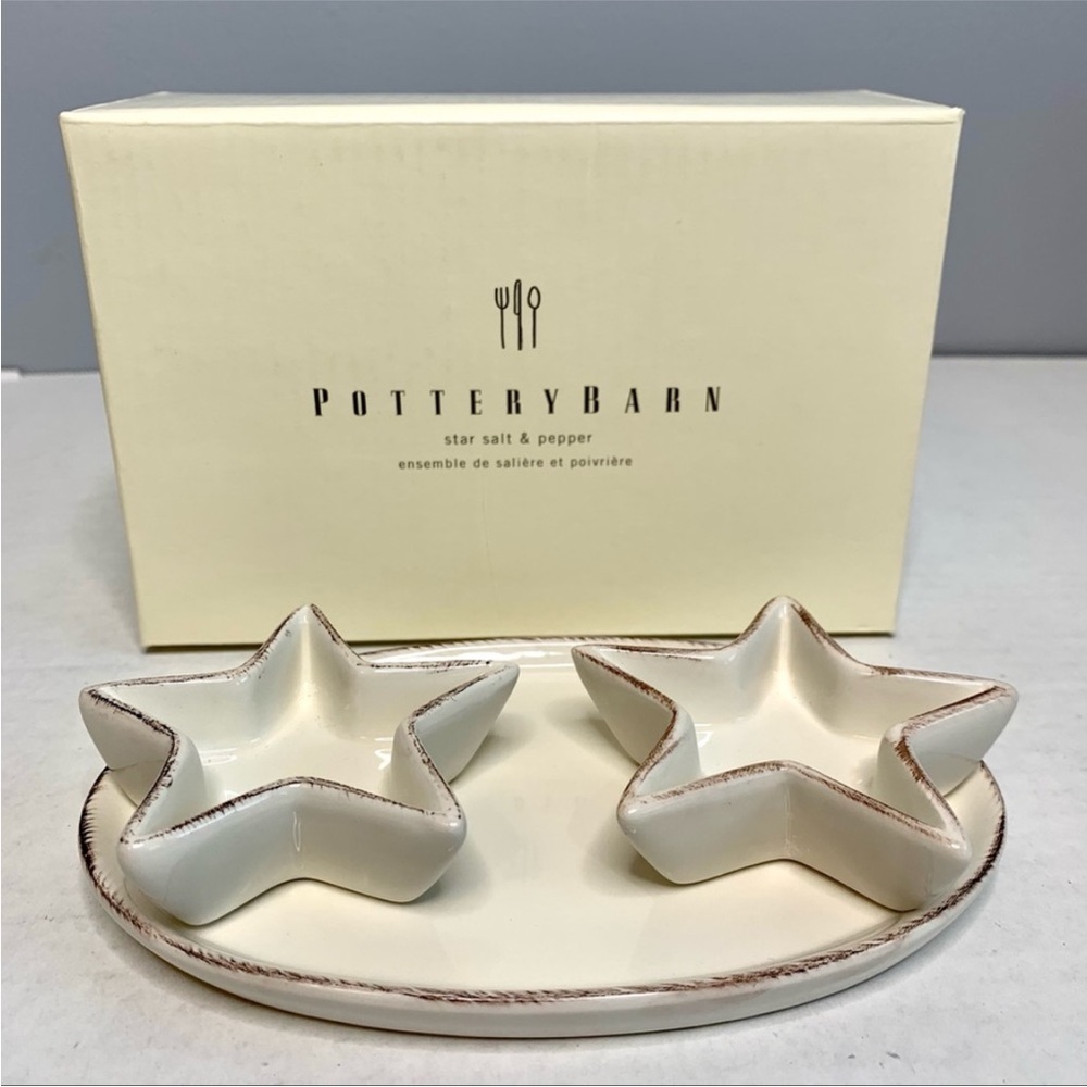 POTTERY BARN STARS SALT & PEPPER WITH TRAY (NEW)